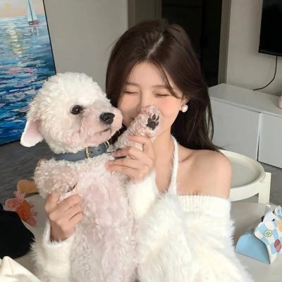 笼子里的女人